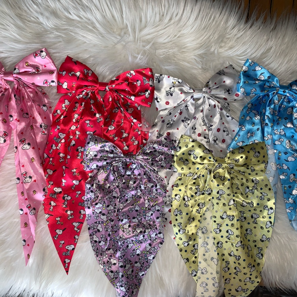 Snoopy Satin Bows